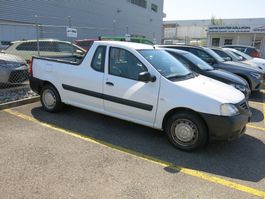 DACIA Logan Pick-Up  Ab Platz 102`000 km